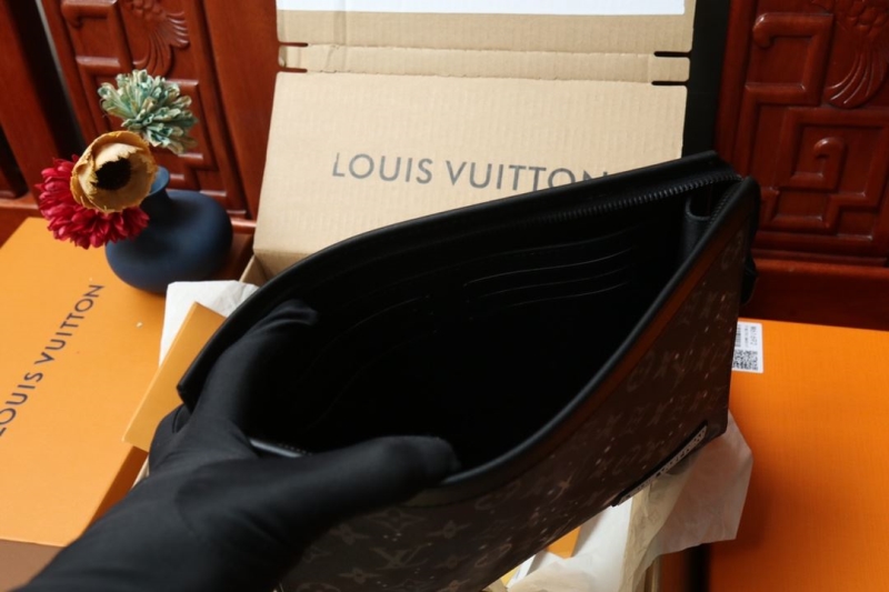 LV Clutch Bags